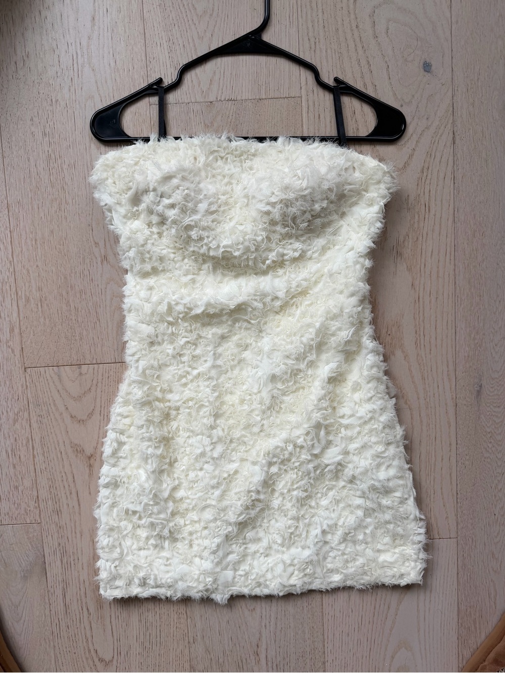 Bebe size small ruffle mini dress